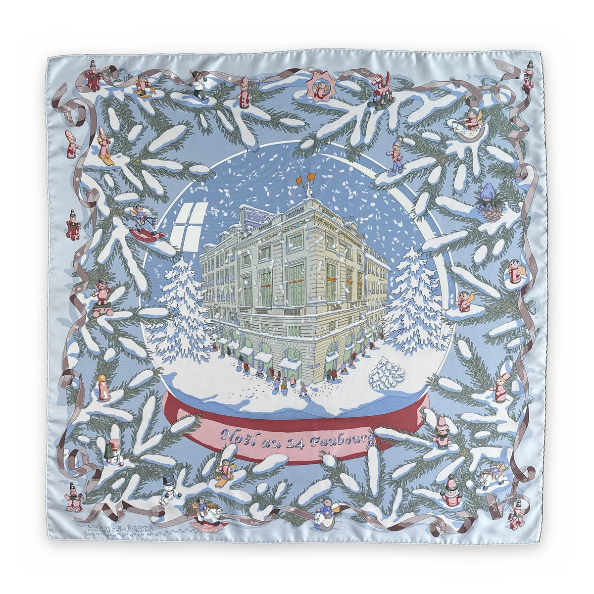 Carré Hermès Noël au 24 Faubourg Rybaltchenko 90 cm soie bleu ciel, vue d'ensemble