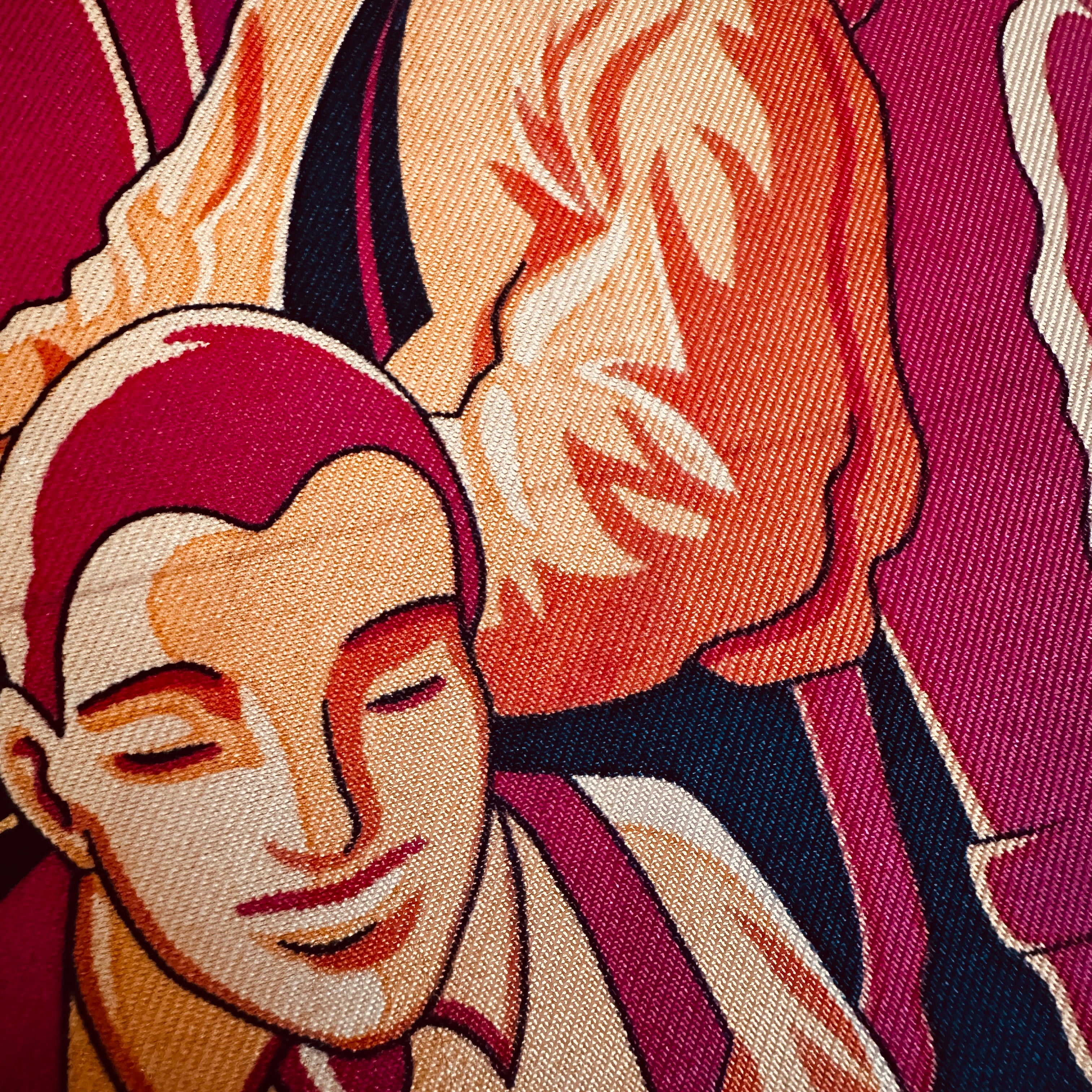 Zoom sur le visage d'un musicien montrant la texture du twill de soie