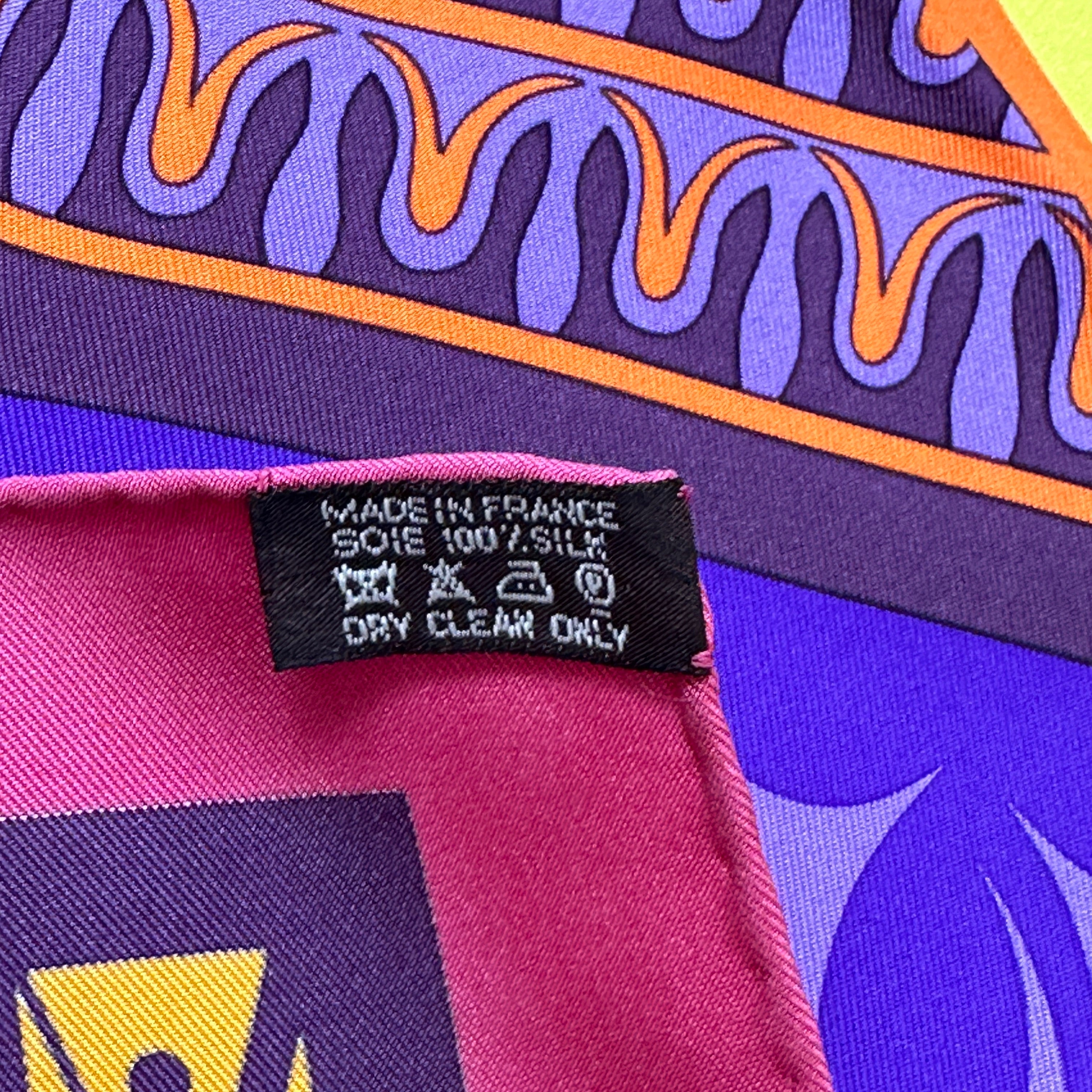 etiquette-de-composition-cent-pour-cent-soie-foulard-carre-hermes-geometrie-cretoise