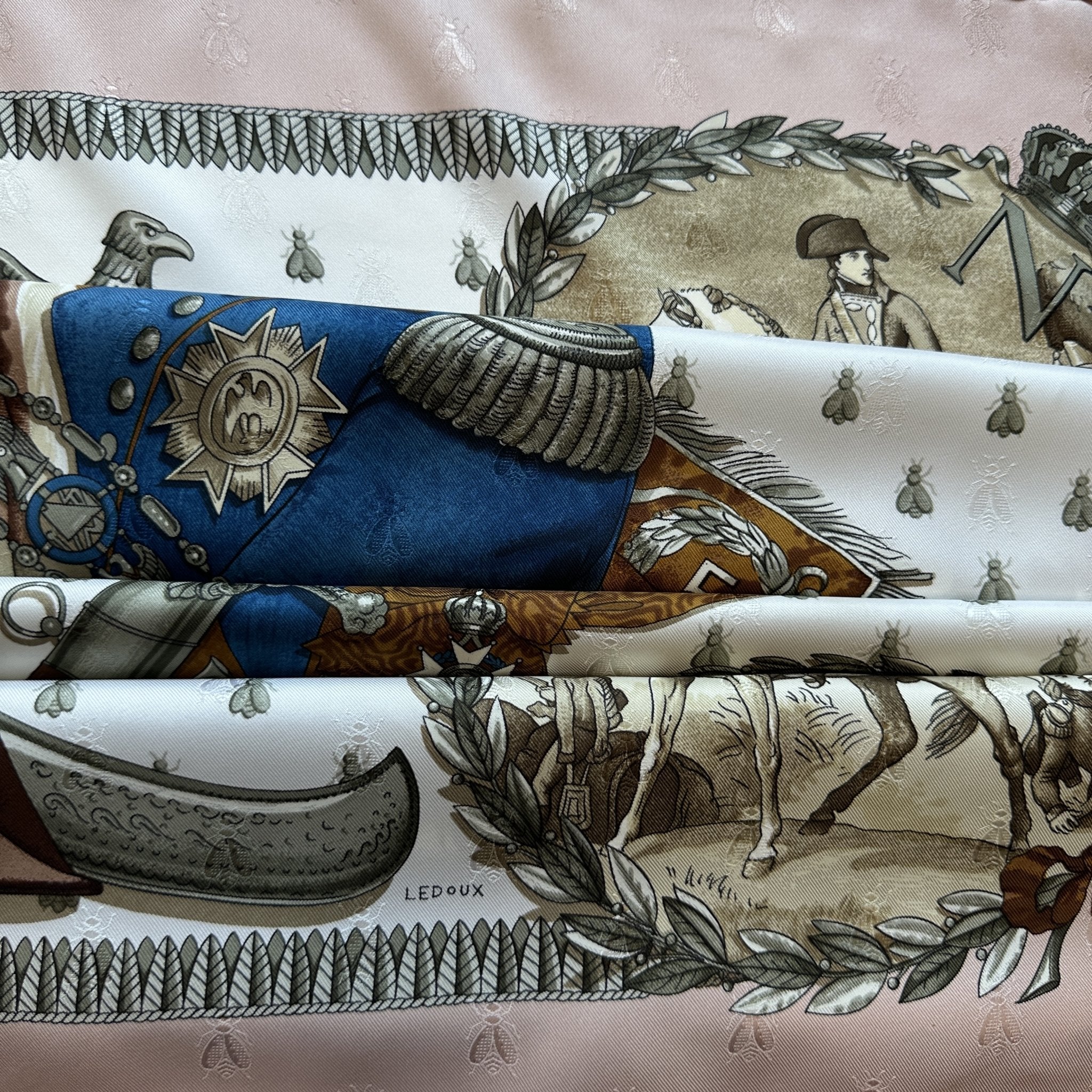 Napoléon -FOULARD HERMES 90 CM