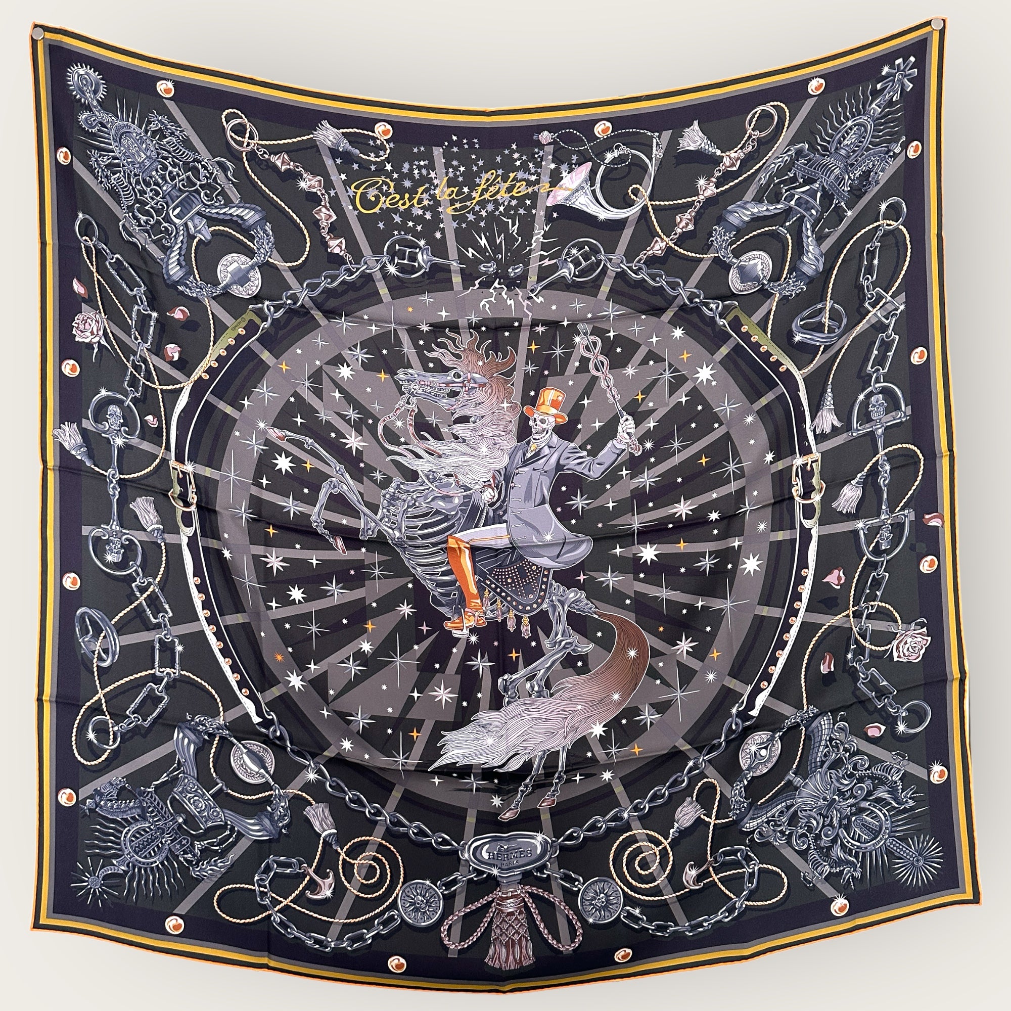 C'est la fête - FOULARD HERMES DOUBLE FACE - Carré Society
