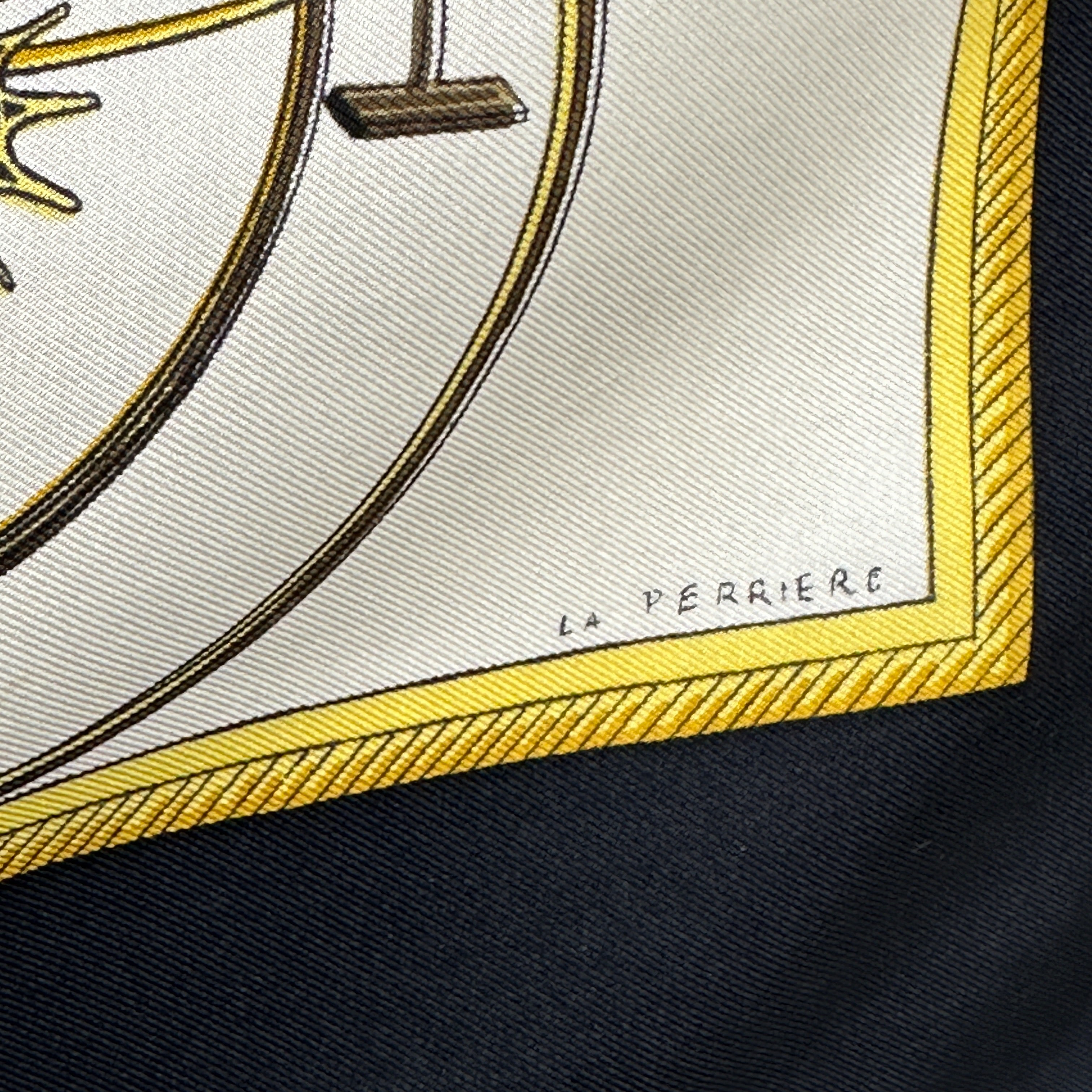 Les voitures à transformation - FOULARD HERMES 90 CM