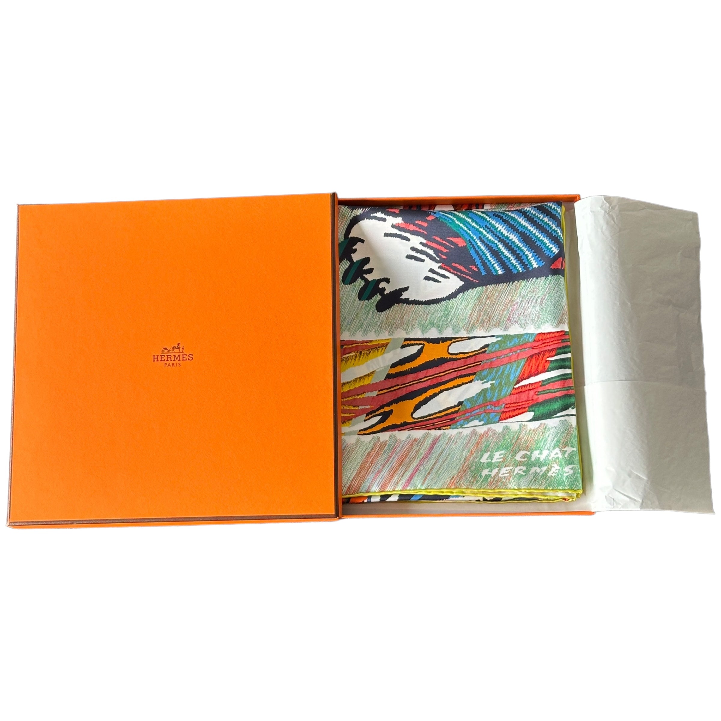 Analyzing image  foulard-carre-hermes-le-chat-carre-par-florence-manlik-dans-sa-boite